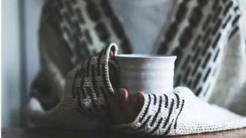 مشروبات طبيعية لتخفيف التوتر والكاكاو بالحليب يتصدر القائمة