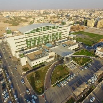 بريدة.. جراحة دقيقة تنهي معاناة سبعينية من تشوهات خلقية في العمود الفقري