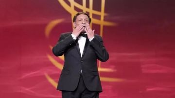 ثلاثة أفلام من أرشيف عادل إمام تبعث من جديد تزامنا مع يوم ميلاده الـ 85