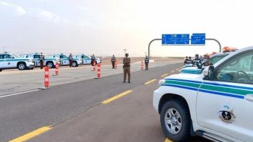 أمن الطرق يحدد 5 تعليمات للقيادة الآمنة في العواصف الترابية.. صورة أمن الطرق يحدد 5 تعليمات للقيادة الآمنة في العواصف الترابية.. صورة