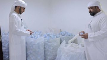 ضبط محتال يبيع مياه الخزان ويروج بأنها مياه زمزم بالإمارات