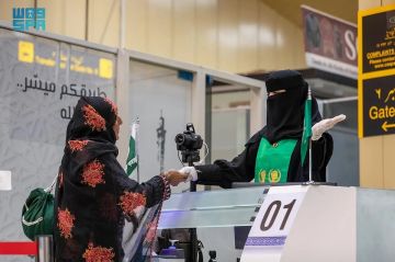 رحلة حج أكثر راحة.. كراتشي تستقبل مبادرة طريق مكة بقلوب مملوءة بالامتنان رحلة حج أكثر راحة.. كراتشي تستقبل مبادرة طريق مكة بقلوب مملوءة بالامتنان