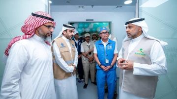 وزير الصحة يدشن روبوتا جراحيا وجهاز أشعة متقدما بمكة استعدادا لموسم الحج