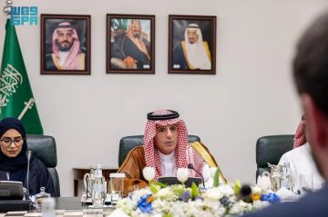 الجبير يستقبل وفدا من مجلس النواب الأمريكي برئاسة مايكل لولر