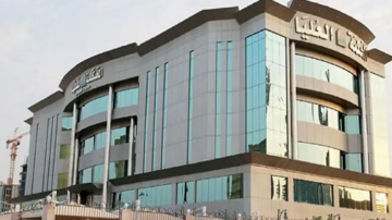 المحكمة العليا: غدا الأربعاء غرة شهر ذي الحجة والوقوف بعرفة 5 يونيو