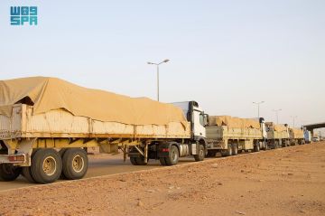 قيادة القوات المشتركة تواصل تسيير القوافل المحملة بالأدوية والمستلزمات الطبية للأشقاء في اليمن