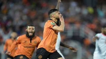 أسامة المليوي يقترب من دوري روشن بعد تألقه مع نهضة بركان أسامة المليوي يقترب من دوري روشن بعد تألقه مع نهضة بركان