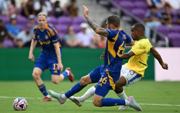 قاعدة الـ 8 ثوان تظهر لأول مرة في المونديال.. فيديو