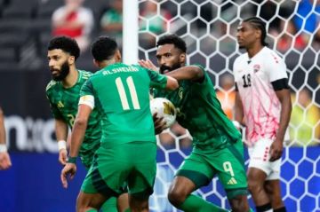 السعودية تتأهل لربع نهائي الكأس الذهبية وتصطدم بالمكسيك