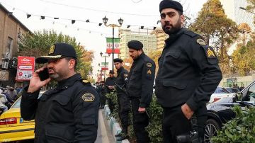 إيران تعلن اعتقال فريق إرهابي مرتبط بالموساد الإسرائيلي جنوب غرب طهران