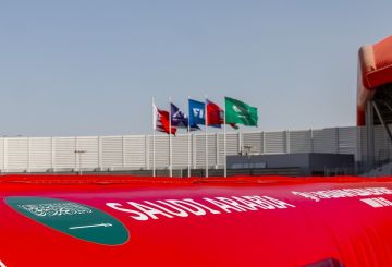 السعودية في مواجهة حاسمة ضد البحرين ضمن تصفيات مونديال 2026.. التشكيلة والقنوات الناقلة