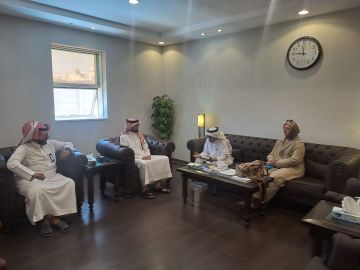 زيارة وفد من خبراء منظمة الأغذية والزراعة (الفاو) لمكتب الزراعة بالطائف