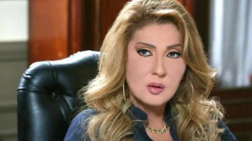 نجمة الجماهير نادية الجندي تطل على معجبيها بإطلالة ملكية.. صور نجمة الجماهير نادية الجندي تطل على معجبيها بإطلالة ملكية.. صور