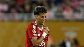 تأكيدا لـ صدى .. الأهلي يعلن إصابة إمام عاشور بكسر في عظمة الترقوة تأكيدا لـ صدى .. الأهلي يعلن إصابة إمام عاشور بكسر في عظمة الترقوة