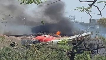 حادث الطائرة الهندية يهز الأسواق وسهم بوينغ يتراجع بأكثر من 7 حادث الطائرة الهندية يهز الأسواق وسهم بوينغ يتراجع بأكثر من 7