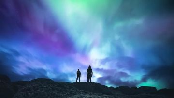 عاصفة شمسية قوية تفتح نافذة نادرة لرؤية الشفق القطبي في ألمانيا عاصفة شمسية قوية تفتح نافذة نادرة لرؤية الشفق القطبي في ألمانيا