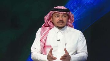 العنقري: كنا نأمل أن ينافس الهلال والآن نرجو تفادي النتائج الكبيرة مع إنزاغي.. فيديو