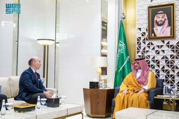 عبدالعزيز بن سعود يستقبل سفير إسبانيا ويبحثان الموضوعات المشتركة