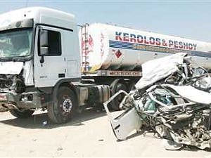 فتيات العنب يودعن الحياة.. نقل ثقيل يخطف حياة 18 فتاة في حادث أليم هز مصر