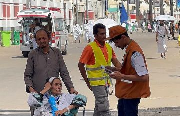 استمرارا لجهودهم في خدمة ضيوف الرحمن.. كشافة ديوانية آل حسين يباشرون مهامهم في مشعر منى استمرارا لجهودهم في خدمة ضيوف الرحمن.. كشافة ديوانية آل حسين يباشرون مهامهم في مشعر منى