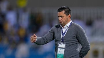 كوزمين كونترا يقترب من تدريب الخلود خلفا لنور الدين بن ذكري