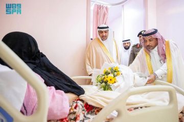 وكيل إمارة القصيم يعايد المرضى المنومين بمناسبة عيد الأضحى
