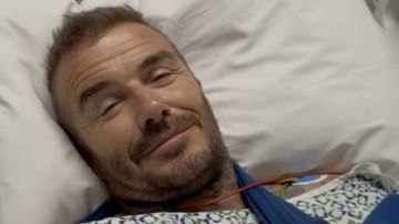 نقل بيكهام للمستشفى وظهوره بجبيرة يثير القلق .. صور نقل بيكهام للمستشفى وظهوره بجبيرة يثير القلق .. صور