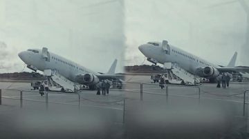 انقلاب طائرة بسبب الوزن الزائد من جهة الذيل.. فيديو