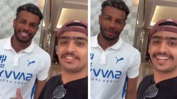 ردة فعل عفوية من البليهي بعد أن وصفه مشجع بأعظم مدافع في التاريخ .. فيديو