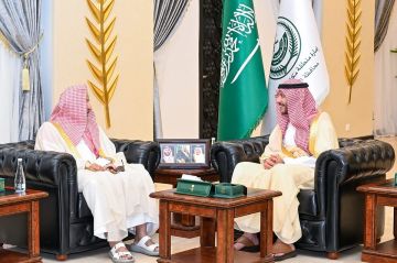 محافظ الطائف يستقبل الشيخ سعد الشثري عضو هيئة كبار العلماء