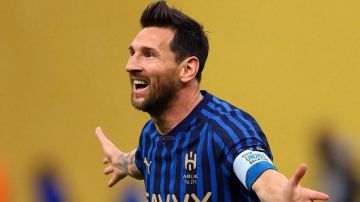 أباعود : الهلال أبدى رسميا رغبته للجنة الاستقطاب في التعاقد مع ميسي .. فيديو أباعود : الهلال أبدى رسميا رغبته للجنة الاستقطاب في التعاقد مع ميسي .. فيديو