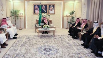  أمير نجران يدشن مبادرة الربط الإلكتروني لنظام الاتصالات الإدارية بين الداخلية والإمارة