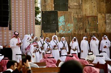 من قلب قصور العسابلة.. انطلاق فعاليات صيف النماص وسط حضور جماهيري كثيف