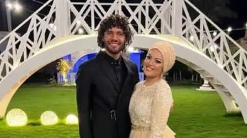 أزمة عائلية تثير الجدل بعد إغلاق محمد النني حسابه على إنستغرام أزمة عائلية تثير الجدل بعد إغلاق محمد النني حسابه على إنستغرام