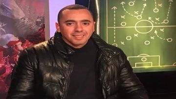 لاعب الزمالك السابق يكشف ضغوطا على الفيفا لإقصاء الهلال من المونديال.. فيديو لاعب الزمالك السابق يكشف ضغوطا على الفيفا لإقصاء الهلال من المونديال.. فيديو