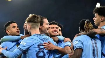 غريليش يستعد بدنيا بقوة وسط أنباء رحيله عن مانشستر سيتي غريليش يستعد بدنيا بقوة وسط أنباء رحيله عن مانشستر سيتي