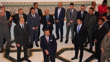 سفارة المملكة في لندن تودع الأمير خالد بن بندر بن سلطان