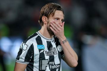 الكرواتي إيفان راكيتيتش يعلن اعتزاله كرة القدم بعد مسيرة حافلة.. والشباب يودعه برسالة مؤثرة