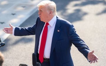 ترامب يفجر المفاجأة: إبستين جند ضحية من مار لاغو وهذا ما دفعني لطرده شخصيا