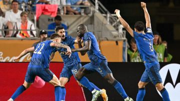 الهلال العالمي يقهر مانشستر سيتي برباعية تاريخية ويسطر اسمه في سماء أمريكا