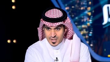 أباعود: الهلال ضمن الثمانية الكبار وتأجيل السوبر أقل هدية بعد تشريفه الوطن .. فيديو أباعود: الهلال ضمن الثمانية الكبار وتأجيل السوبر أقل هدية بعد تشريفه الوطن .. فيديو