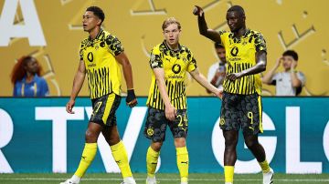 بوروسيا دورتموند ينتصر على مونتيري بثنائية ويتأهل لربع النهائي