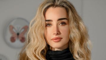 هنا الزاهد تندهش من تشابه أحداث فيلم ريستارت بما حدث في مصر مؤخرا.. فيديو