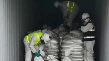 إحباط تهريب 4 أطنان من الزئبق في بيرو بعملية غير مسبوقة إحباط تهريب 4 أطنان من الزئبق في بيرو بعملية غير مسبوقة