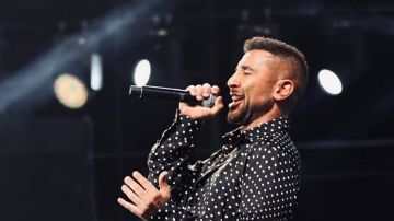 روبي وأحمد سعد يشعلان ليالي مراسي بأغنية جديدة وإطلالة مثيرة الجدل