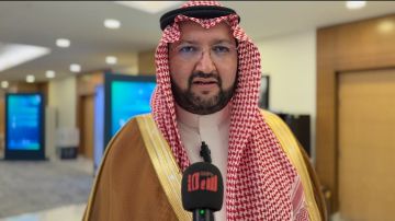 بالفيديو.. الأمير عبدالعزيز بن طلال لـسبق: نحتاج مأسسة مبادرات نوعية في القطاع غير الربحي بالفيديو.. الأمير عبدالعزيز بن طلال لـسبق: نحتاج مأسسة مبادرات نوعية في القطاع غير الربحي