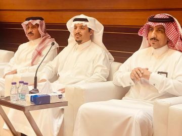 في ورشة عمل وجه بها نائب أمير المنطقة.. مزارعو البن بعسير يطرحون تحديات الطرق والمياه والكهرباء