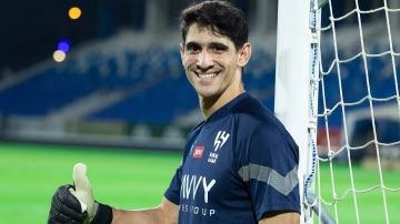 بونو يحسم موقفه من البقاء مع الهلال وسط اهتمام أوروبي