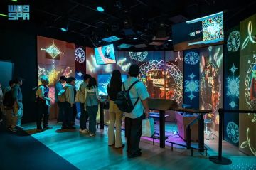 مشاهد من جناح السعودية بإكسبو أوساكا.. إستوديوهات ثقافية لفنون وطنية مشاهد من جناح السعودية بإكسبو أوساكا.. إستوديوهات ثقافية لفنون وطنية