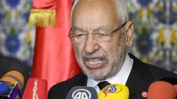 السجن 14 عاما للغنوشي في قضية التآمر على أمن الدولة.. وأحكام مشددة تطال شخصيات سياسية وأمنية